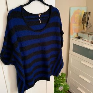 FREE PEOPLE  🧿cozy short sleeve statement sweater